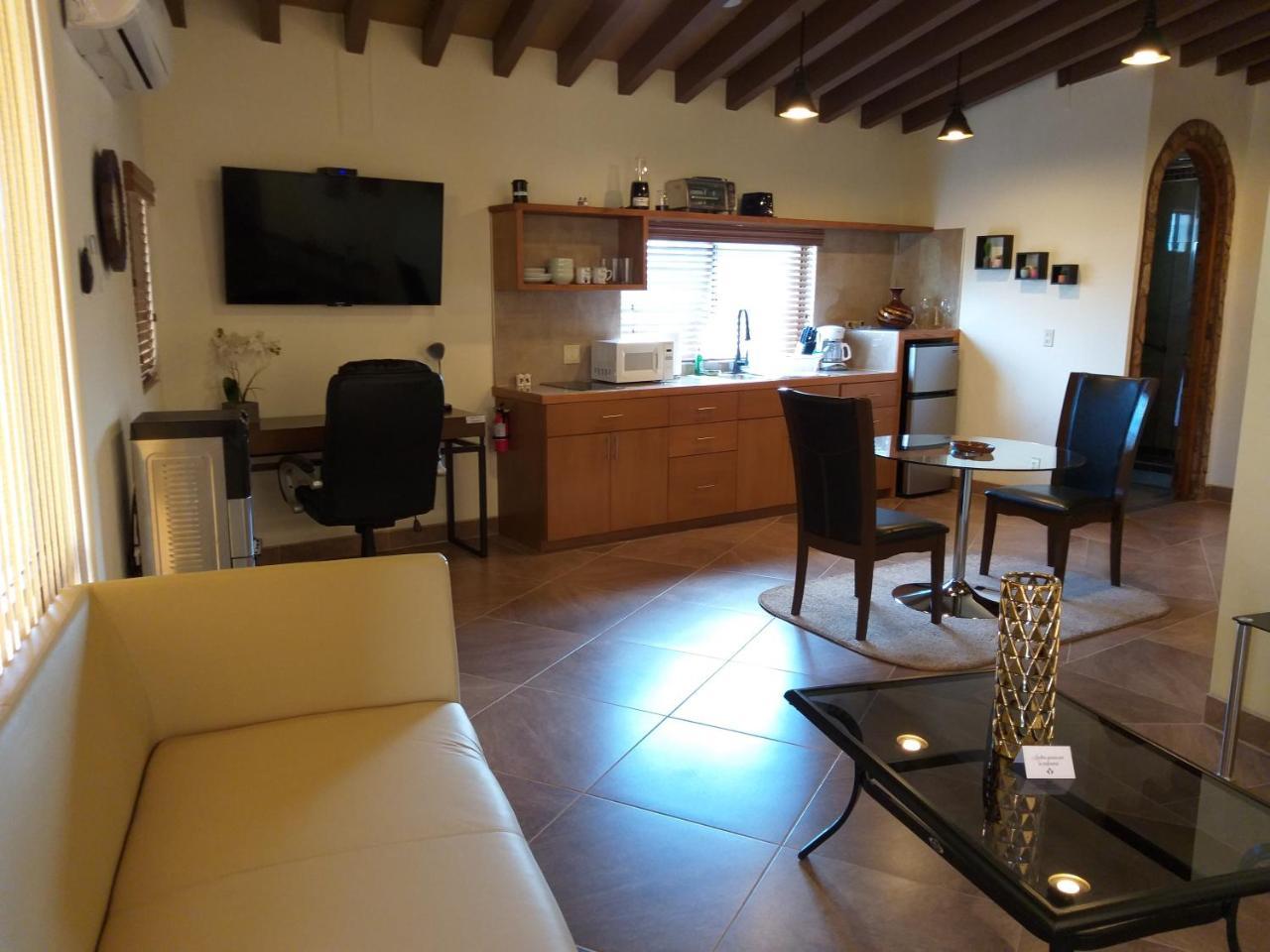 Short Stay Tecate Hotel Boutique Dış mekan fotoğraf